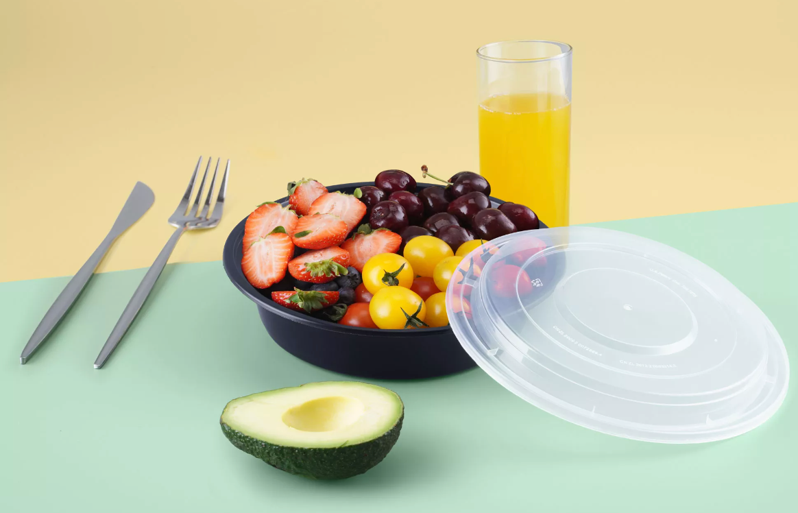 32 oz. Black Round Microwavable Container with Clear Lid 150 Sets